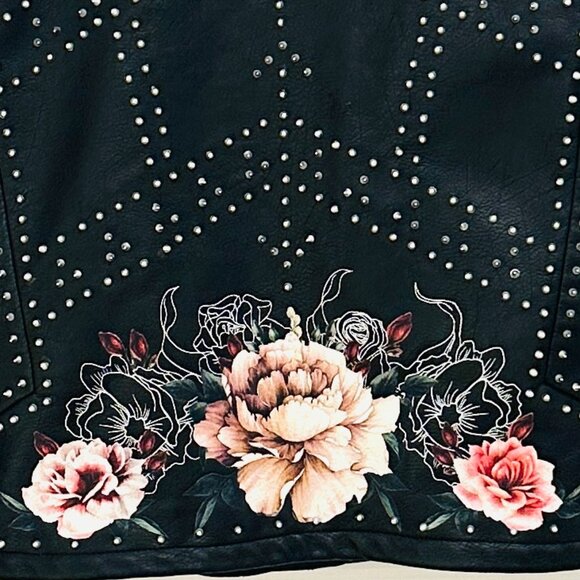 BLANK NYC BUDDING ROMANCE FAUX LEATHER  BIKER JACKET SMALL - Picture 3 of 6